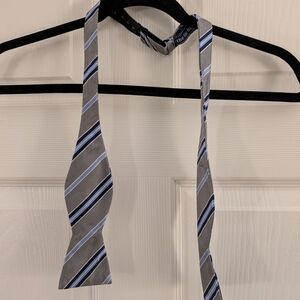 The Tie Bar Silver and Navy Striped Bow Tie 100% Silk